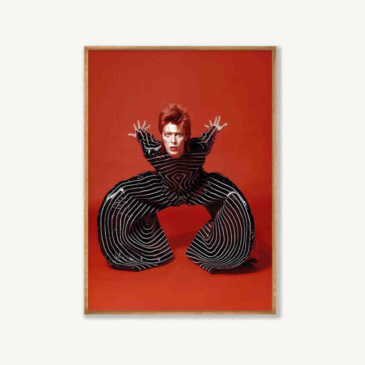 David Bowie – Ziggy Stardust in Tasmanian Oak Frame | Atollo Printshop