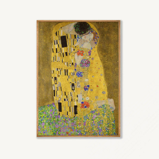 Gustav Klimt – The Kiss in Tasmanian Oak Frame | Atollo Printshop